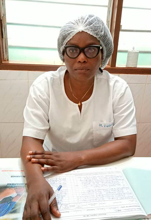 Félicité Blanche Hedible, enfermera de Benín,  lleva años luchando por mejorar la movilidad de pacientes que han sufrido alguna incapacidad causada por la úlcera de Buruli