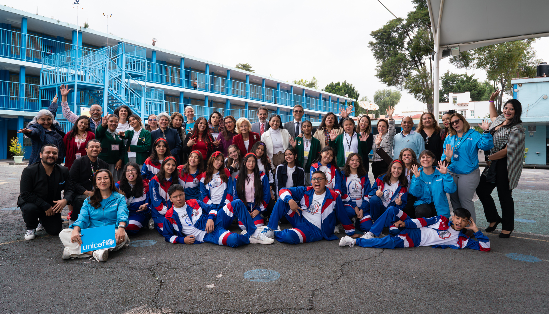 La Fundación Abertis visitó los colegios en México