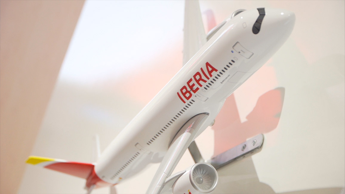 Una maqueta de un avión de Iberia