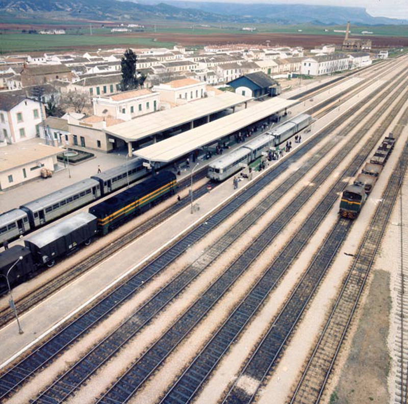 Una estación de tren de los años 70 | Renfe