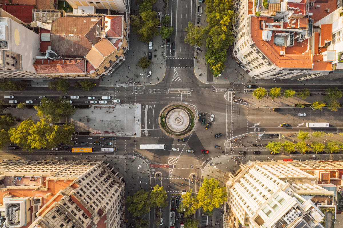 Vista de la calle Paseo de Gracia | Orbon Alija/iStock