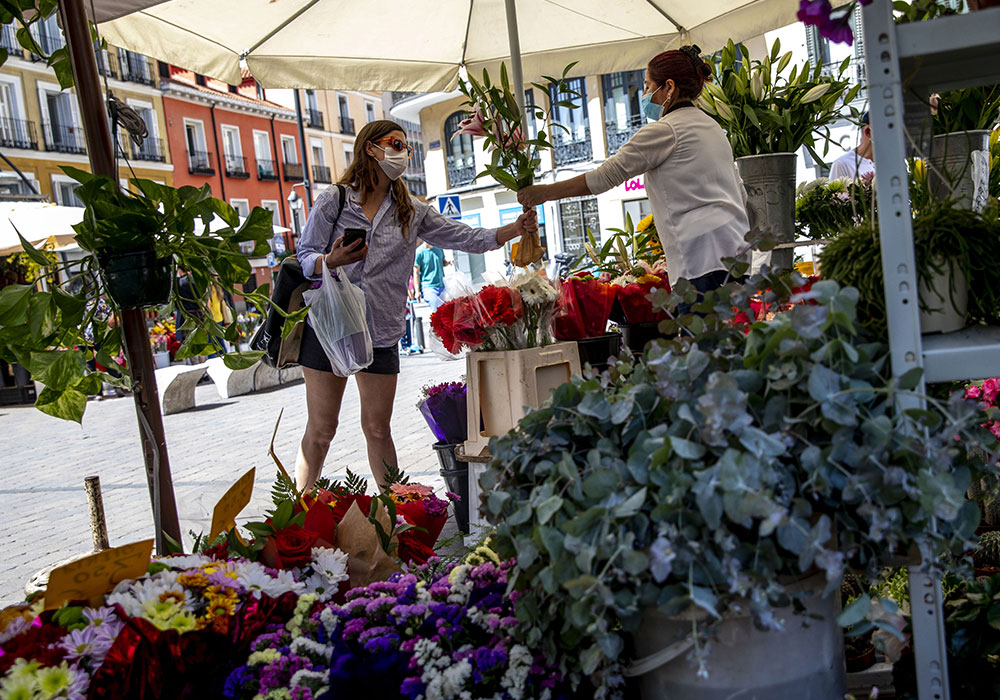 Una floristería en Madrid durante la fase 0,5 del estado de alarma decretado durante la crisis del Covid-19 | © Daniel González/GTRES